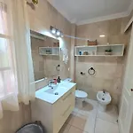 Ocean View With Pools Apartmán