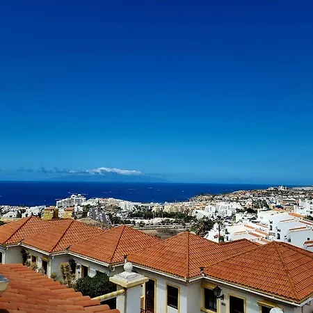 Апартаменти Ocean View With Pools