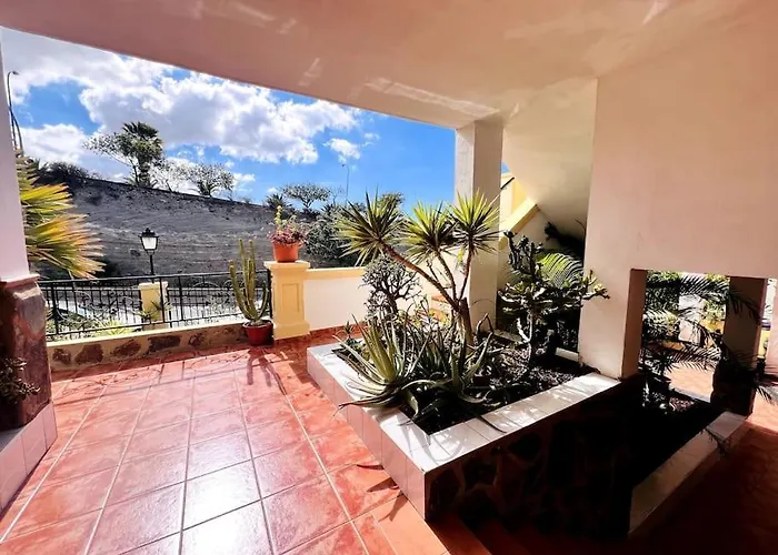 Ocean View With Pools Адехе