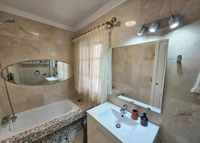 Ocean View With Pools *