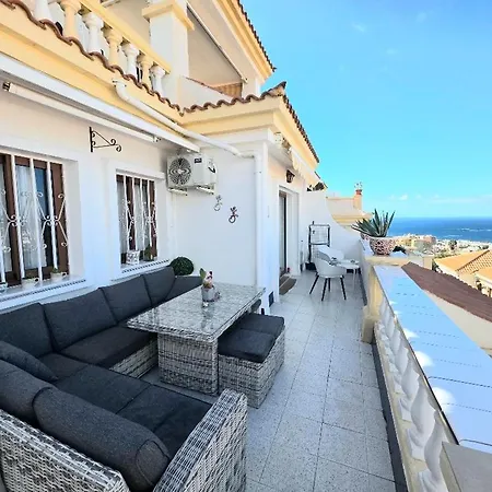 Ocean View With Pools Apartamento *