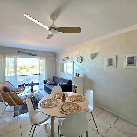 Ocean View With Pools Apartamento *